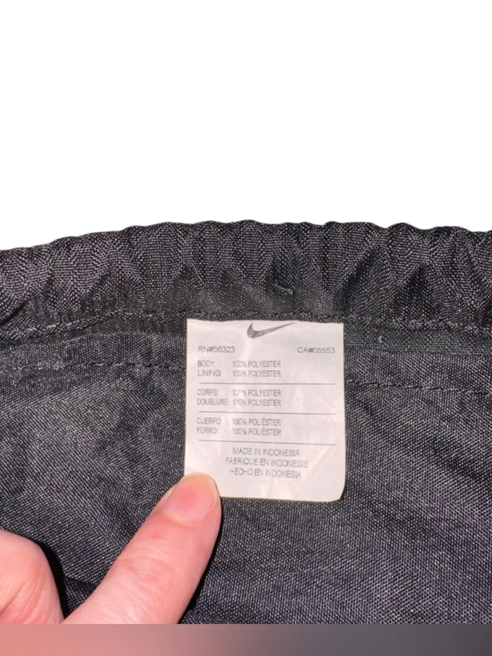NIKE Brasilia 9.5 Training Gym Sack Drawstring Back Black Logo Braided Straps